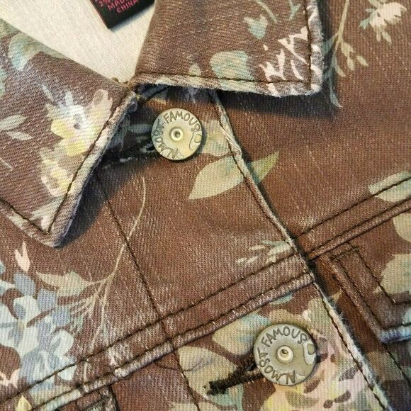 Almost Famous Brown Denim Floral Distressed Jean Jacket Girls Large - Picture 4 of 6